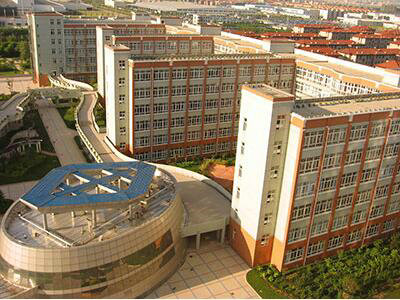 上海金苹果双语学校俯瞰图.jpg