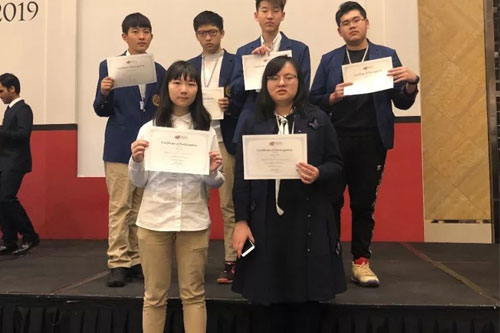 清华志清国际部学生代表参加19哈佛模拟会议